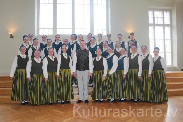 Korus skatē